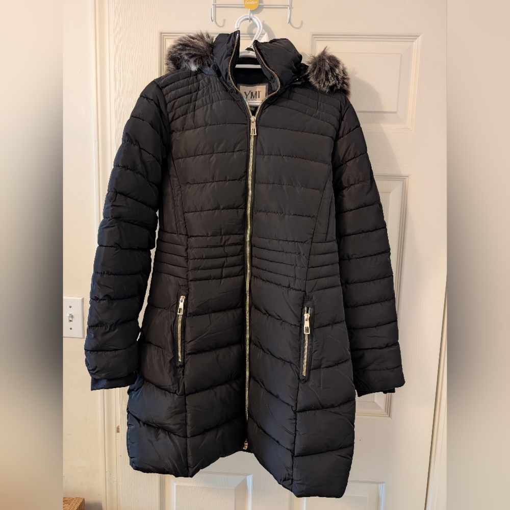 YMI Women's Black Puffer Coat with Faux Fur Hood